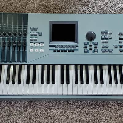 Yamaha Motif XS8 w/Hardshell Case | Excellent Condition