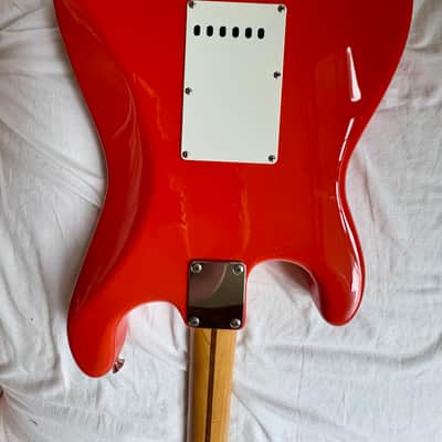 Squier Hank Marvin Stratocaster 1991 Fiesta Red MIJ image 7