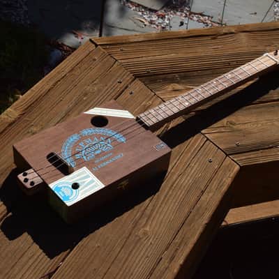 Cigar box guitar, 3-string guitar, cbg image 4
