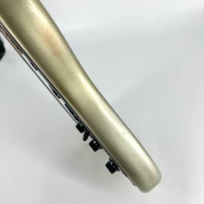 1979 Fender 25th Anniversary American Stratocaster – Silver image 18
