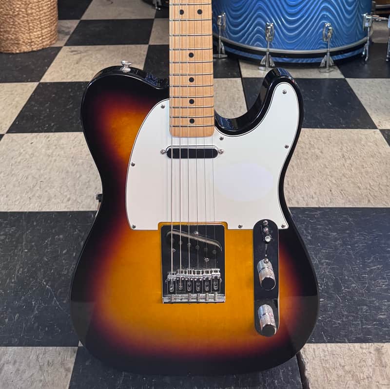 Fender Standard Telecaster 2006  - Sunburst