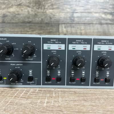 Behringer Combinator MDX 8000 Multiband Compressor/Leveler/Peak Limiter #1231 image 4