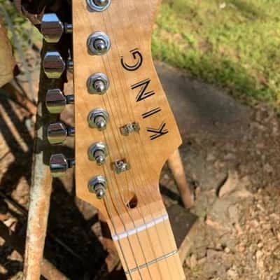 NEW CUSTOM-MADE Boutique Vintage Style 6 STRING GOLD LEAF ST. ELECTRIC GUITAR image 5