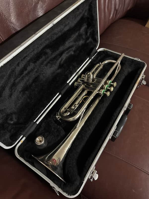 Holton Galaxy (T-401) Bb Trumpet SN 471955 image 1