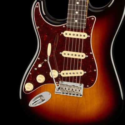 Fender American Professional II Stratocaster Left-Hand Rosewood Fingerboard 3-Color Sunburst US210048321 image 3