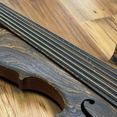 Stradi Symphony The Dorado Fretless 6 string image 9