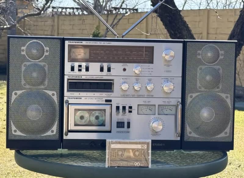TELEFUNKEN HIFI STUDIO 1 Radio-Recorder Boombox Ghettoblaster EUR 599
