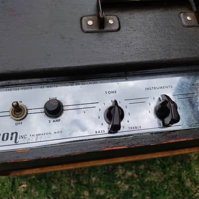 Gibson GA-30 15-Watt 12"/8" Guitar Combo 1954 - 1959 - Two-Tone Brown & Tweed image 7