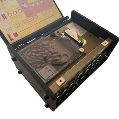Roland RE-201 Space Echo Tape Delay / Reverb 1974 - 1988 - Black image 6