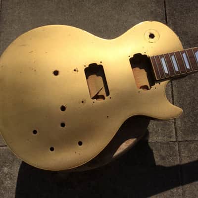 Maya Les Paul 1970s Gold Top genuine roadworn image 1