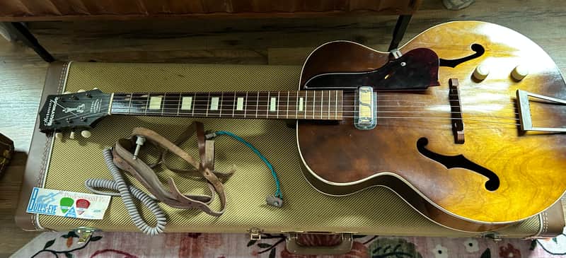 Harmony Hollywood H39 1962 - Good