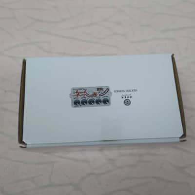 Zvex Vexter Series Instant Lo-Fi Junky Modulation/Chorus/Vibrato Guitar Effects Pedal image 1