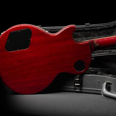 Gibson Les Paul Classic 2022 - Transluscent Red image 5
