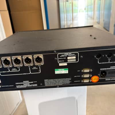Lexicon 960L Digital Effects System with LARC 2 2000s - Black with White Remote image 2