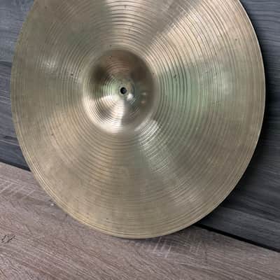 Vintage Zildjian Avedis Crash Cymbal 18” 1970s Cymbal 1399g #2668 image 9