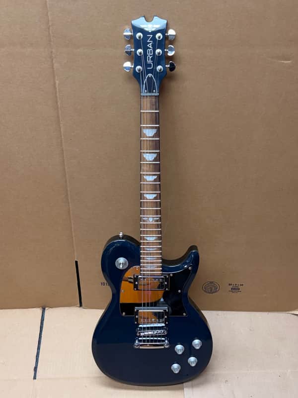 Keith Urban “Urban” Limited Edition Electric Guitar – Numbered 2,788 / 11,100 – Blue Burst – B-Stock image 1