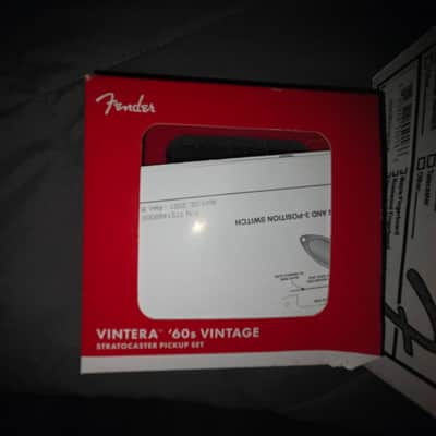 Fender Vintera ,60s,70s stratocaster image 21