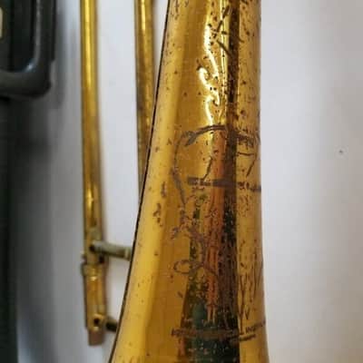 King Cleveland 605 Tenor Trombone, USA, w/ case and mouthpiece, Good Condition image 16