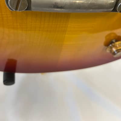 Gibson Custom Shop R8 Light Murphy Aged Les Paul 2025 - Cherry Sunburst image 9