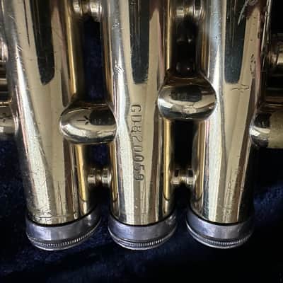 Conn 16B Trumpet – Vintage 1978 – w/ Case, 2 Mouthpieces & Accessories image 3