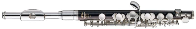Yamaha YPC-32 Standard Piccolo Key of C image 1