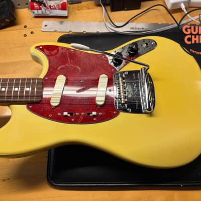 1991 Fender Japan MG69 ’69 Mustang Vintage White MIJ FujiGen Tweed HSC image 10