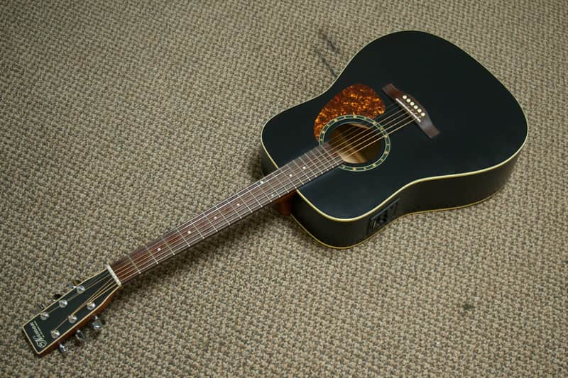 Norman Protege B18 Cedar Presys Acoustic-Electric Guitar Black