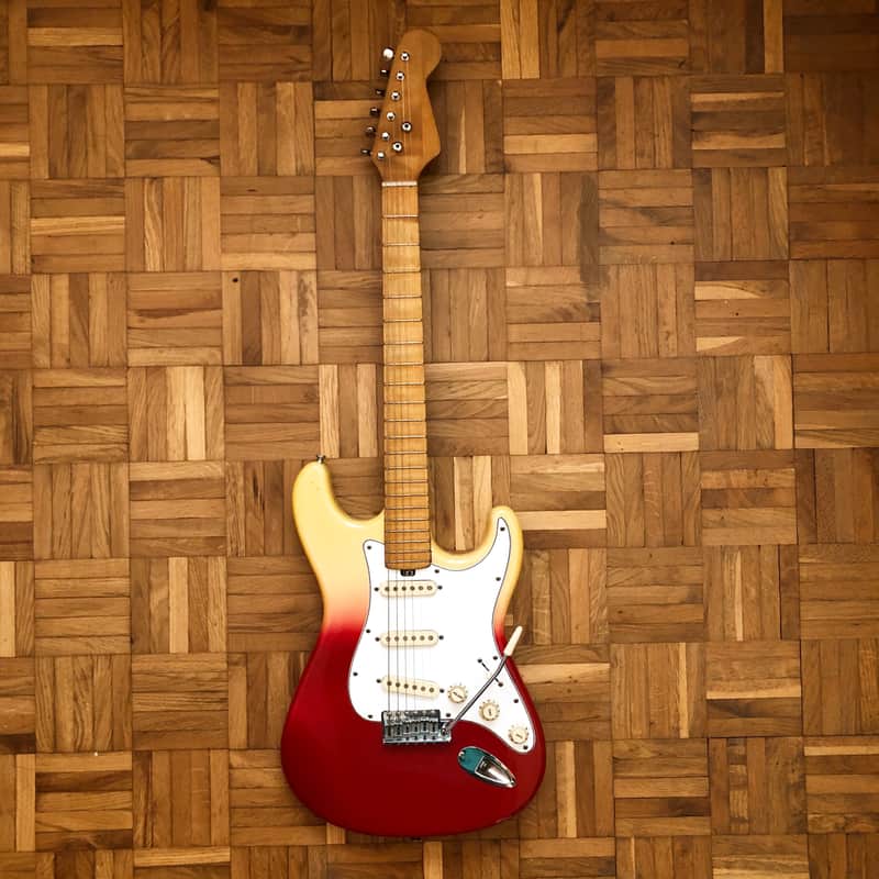 Musima Lead Star (1983) Great Stratocaster Style Guitar (Made in East Germany) with original case! image 1