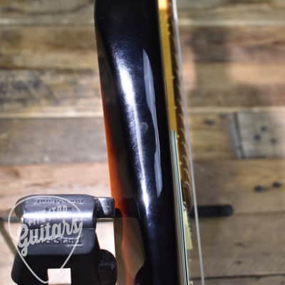 Pre-Owned Fender American Professional II Stratocaster - Two Tone Sunburst with Hard Shell Case image 18