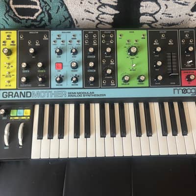 Moog Grandmother 32-Key Semi-Modular Analog Synthesizer 2018 - Present - Black / Multi-Colored Panel