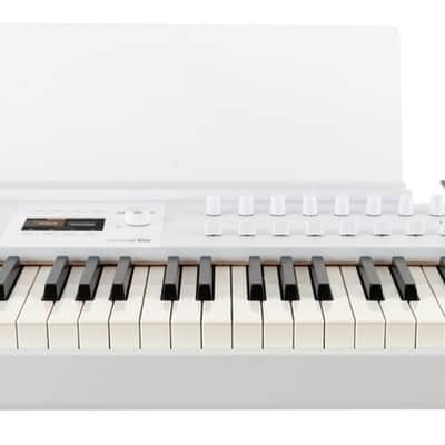 Arturia KEYLAB-88-MK3-RST-01 88-Key USB/MIDI Keyboard Controller with Hammer Action Keybed - BLK image 4