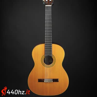 Aria A-557 Classical Guitar with Hard Case 1974 image 5