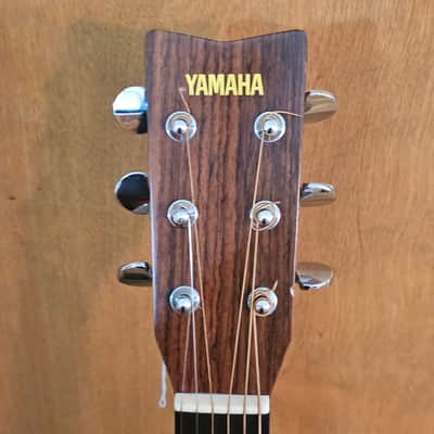 Yamaha FG 335 Left Handed Acoustic Guitar image 11