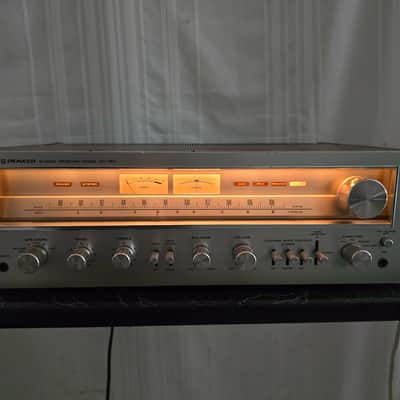 Pioneer SX-750 Receiver - Silver Face - Faux Wood image 4