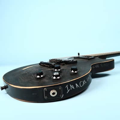 Gibson Les Paul Gothic Satin Black 2000 Electric Guitar image 8