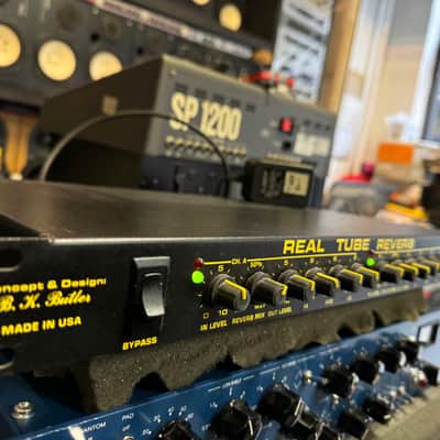 Tube Works RT 921 Stereo Tube 12-Spring Reverb Rack w/AC //ARMENS// image 2