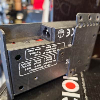 Immagine CIOKS DC8 Power Supply 2010s - Black - 2