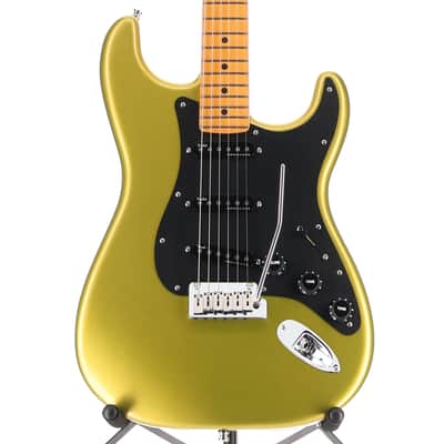 Fender American Ultra II Stratocaster Maple Fingerboard  Solar Flare (N13)(41847) (41847) image 1