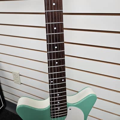Danelectro Stock '59 DC 2018 - Vintage Aqua image 4