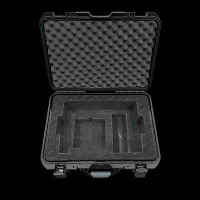 Mackie DL1608 Wireless Digital Mixer w/ Gator Case & Apple AirPort - Used image 5