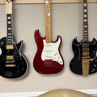Fender American Stratocaster w/ Red Kahler Bridge 1984 - Red image 1