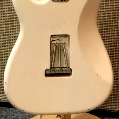 Fender Eric Johnson Stratocaster with Maple Fretboard 2005 - Present - White Blonde image 7