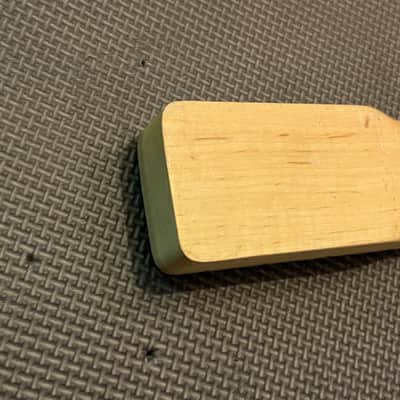 UNKNOWN Fender-style Replacement Neck UNUSED AND NOT DRILLED image 3