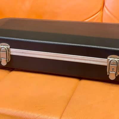 Les Paul Flight Case form fit - Gibson headstock protection image 8