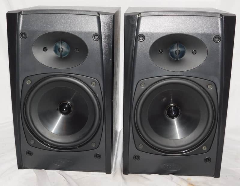 Boston Acoustics CR75 Speakers With Magnaguard 8 Ohms Pair Working