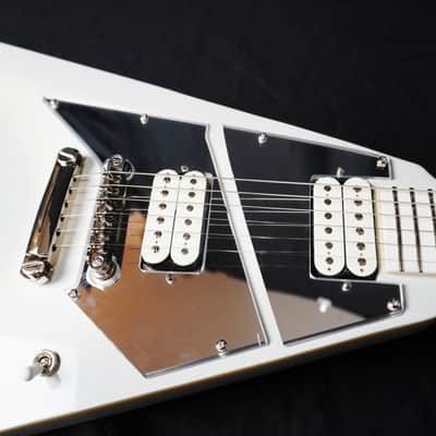 Epiphone Limited Edition Brendon Small "Snow Falcon" Flying V Snow Burst image 8