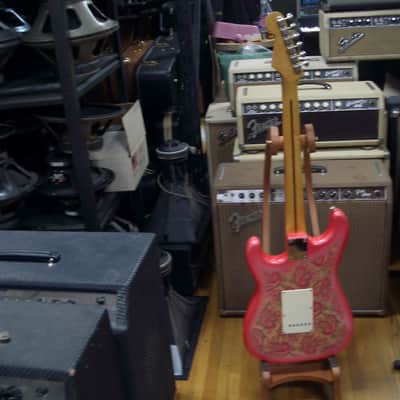 Fender Stratocaster 1999 - Paisley image 3