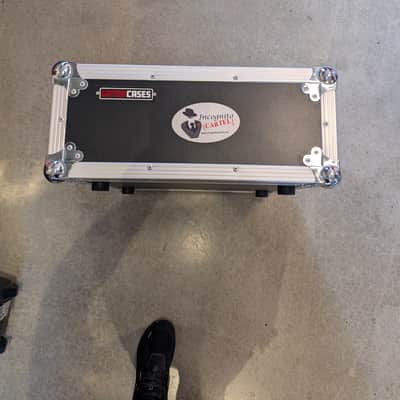 Mackie M1400i FR Series 2-Channel Power Amplifier 2000 - 2005 - Dark Gray image 2