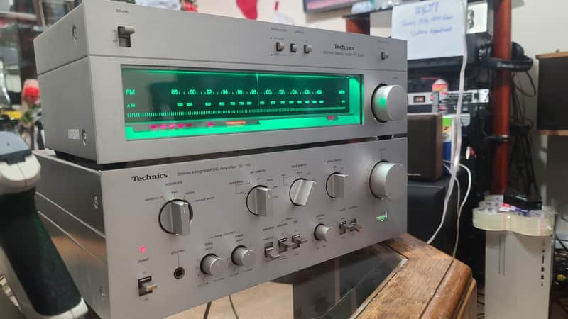 RARE A CLASS Technics SU V6 and ST 804 SERVICED SU 8044 70s - SILVER FACED image 1