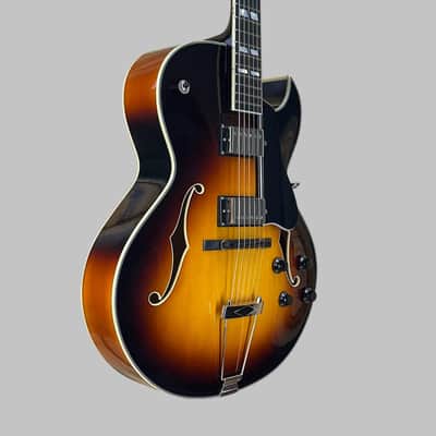 Eastman AR372CE-SB Hollowbody Archtop with Ebony Fretboard 2025 - Sunburst, 6.2 lbs image 3